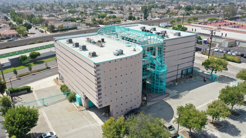 More Photos Of 2121 W Mission Rd, Alhambra Office For Lease