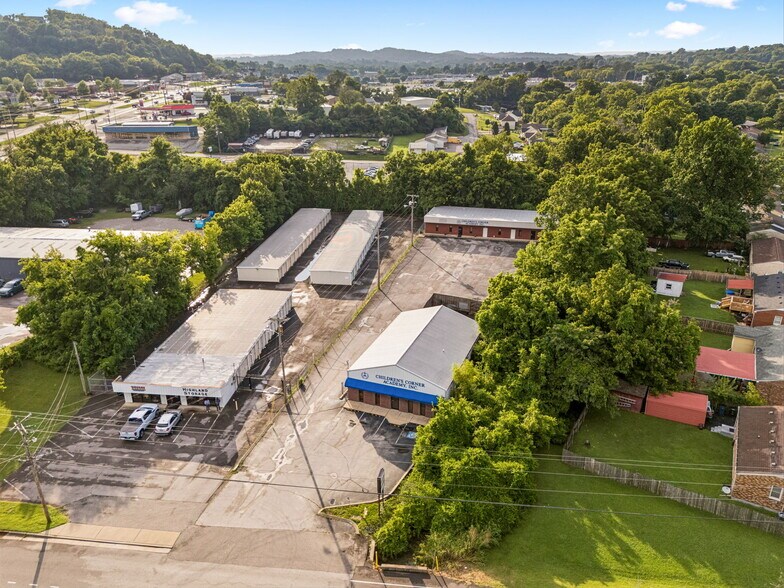 More Photos Of 2400 Highland Ave, Columbia Daycare Center For Sale