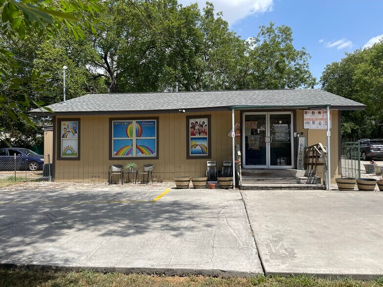More Photos Of 4168 Stahl Rd, San Antonio General Retail For Sale