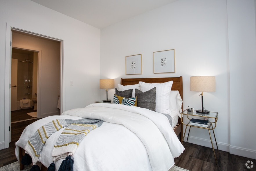 More Photos Of 125 Guest St, Boston Apartments For Lease