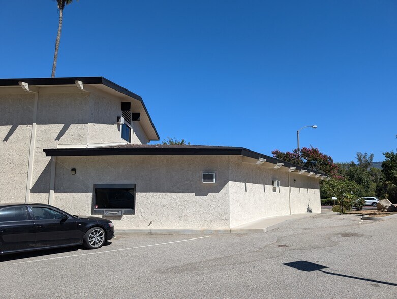 More Photos Of 302 El Paseo Rd, Ojai Office For Sale