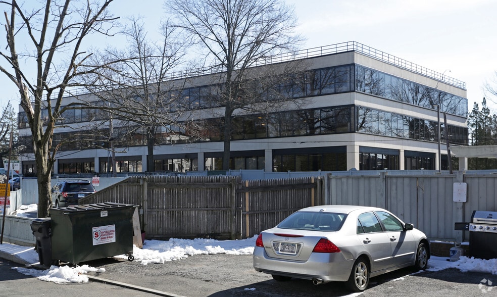 55 Railroad Ave, Greenwich, CT 06830 Office For Lease