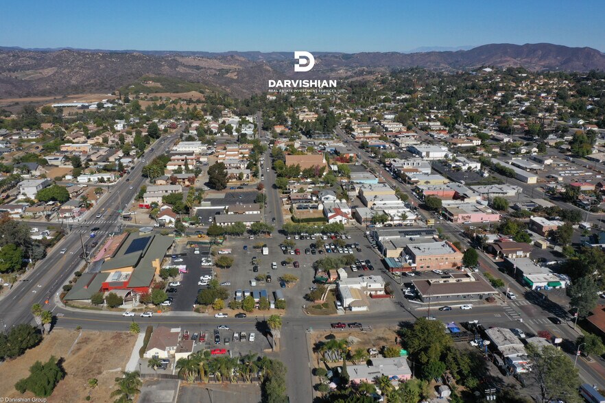 More Photos Of 125 S Main Ave, Fallbrook Storefront Retail Office For Sale