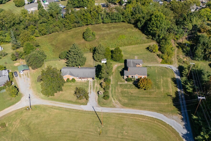More Photos Of 2925-2941 Leslie Ln, Roanoke Land For Sale