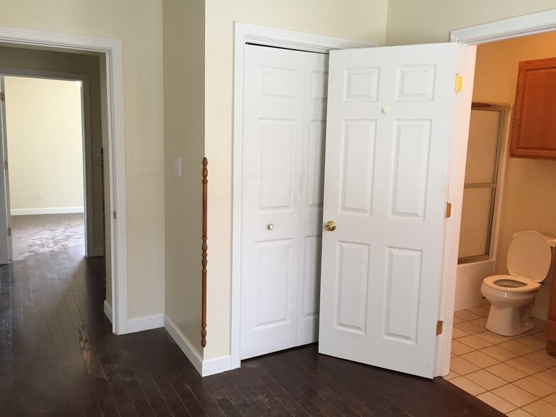 More Photos Of , Columbus Unknown For Sale