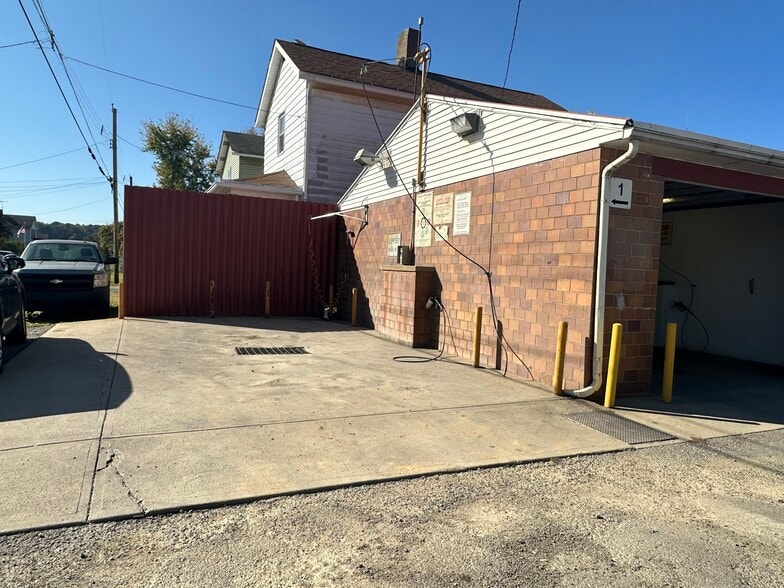 More Photos Of 3220 33rd Rd, New Brighton Carwash For Sale