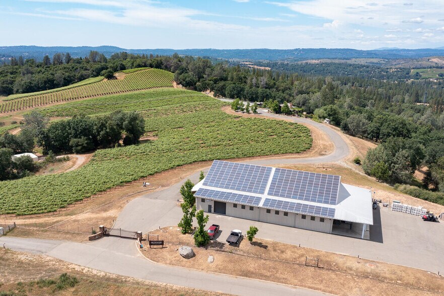 More Photos Of 8054 Fairplay Rd, Somerset Winery Vineyard For Sale