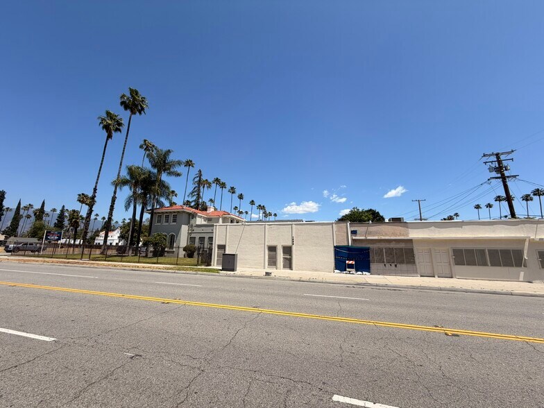 More Photos Of , San Bernardino Office For Sale