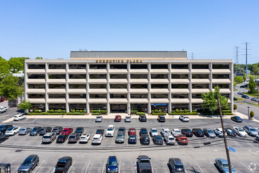 More Photos Of 10 Parsonage Rd, Edison Medical For Lease