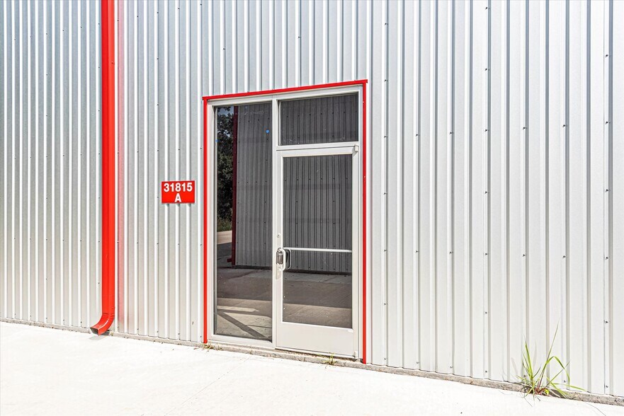 More Photos Of 31815 FM 2978 Rd, Magnolia Warehouse For Lease