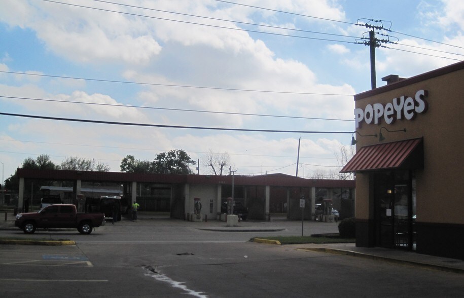 6820 Lyons Ave, Houston, TX 77020 Carwash For Sale