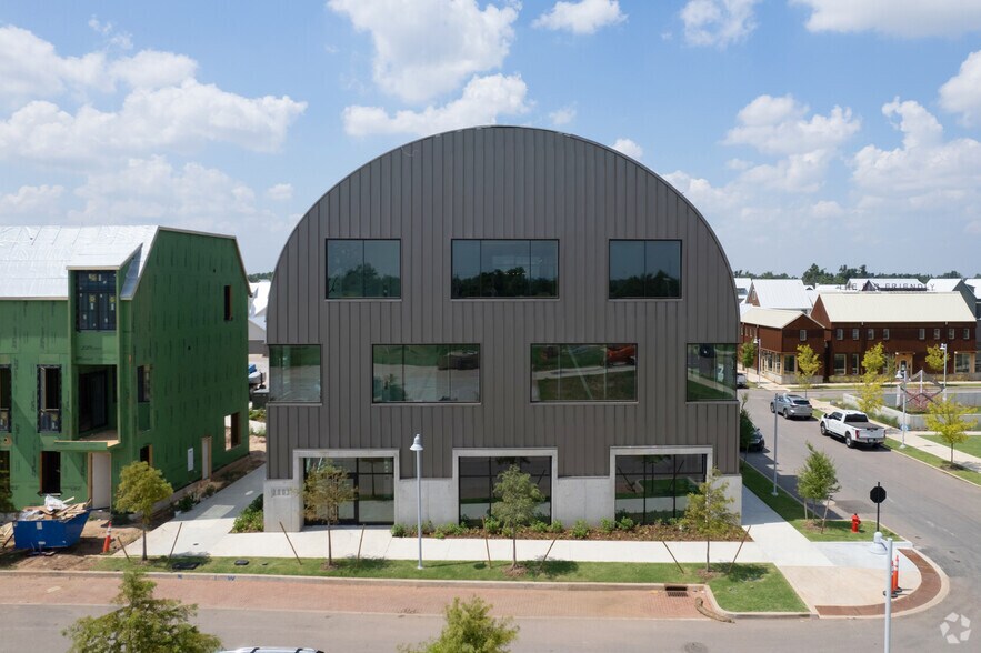 More Photos Of 1801 Wheeler St, Oklahoma City Office For Lease