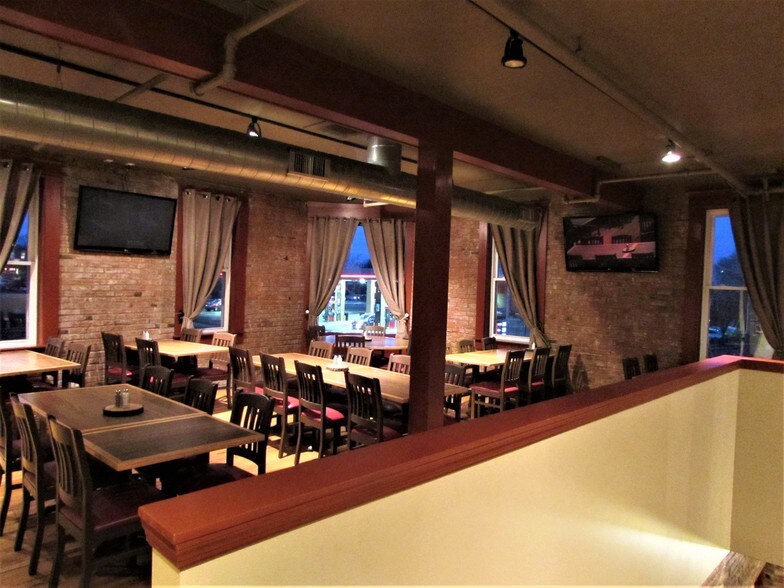 More Photos Of 6931 Gravois Ave, Saint Louis Restaurant For Lease