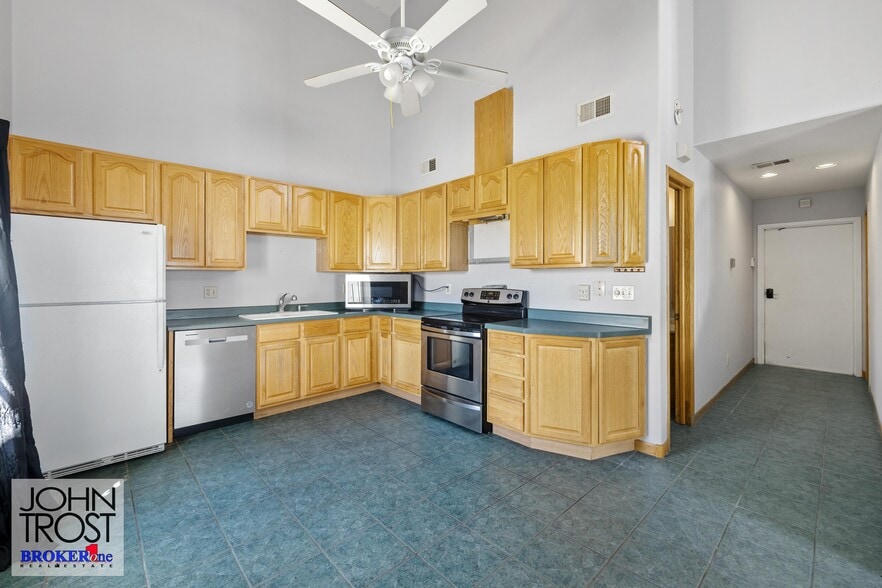 More Photos Of 781 Foster Rd, Casper Industrial For Lease