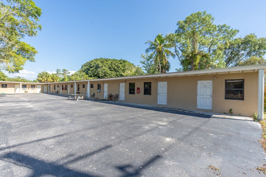 More Photos Of 11103 Tamiami Trl E, Naples Land For Sale