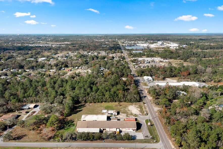 More Photos Of 9926 Denton Ave, Hudson Warehouse For Lease