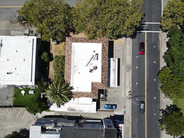 More Photos Of 1022 E St, San Rafael Office For Sale