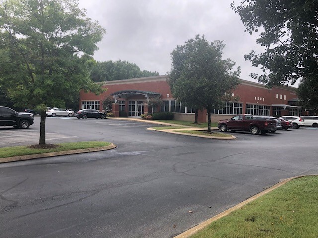 Primary Photo Of 1290 Premier Dr, Chattanooga Office For Lease