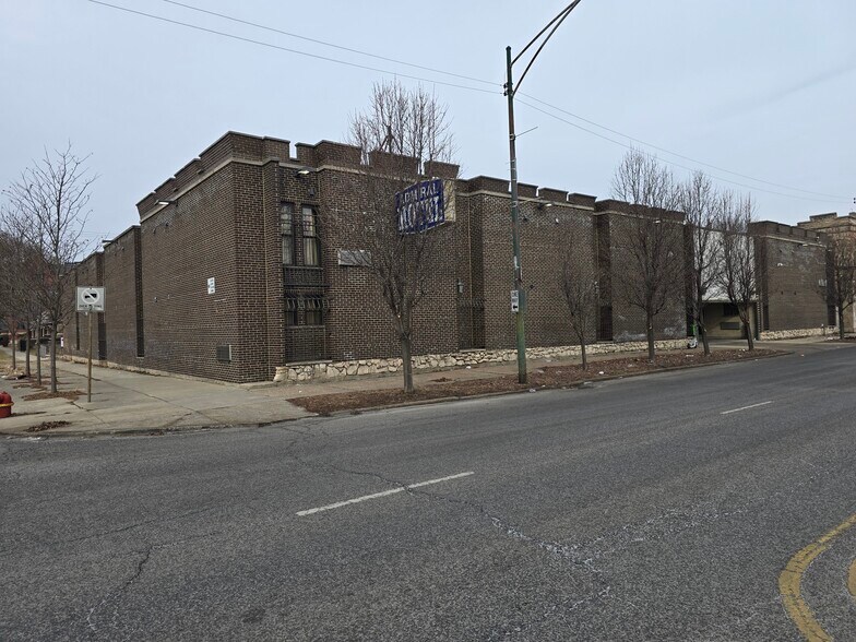 More Photos Of 9118 S Cottage Grove Ave, Chicago Hotel For Sale