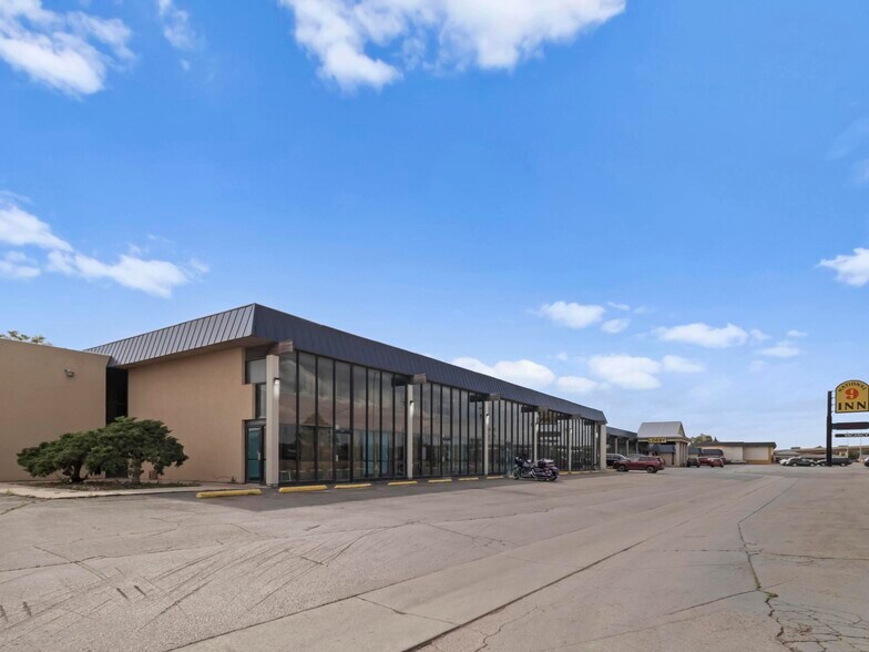 More Photos Of 1020 E US Highway 14-16, Gillette Hotel For Sale