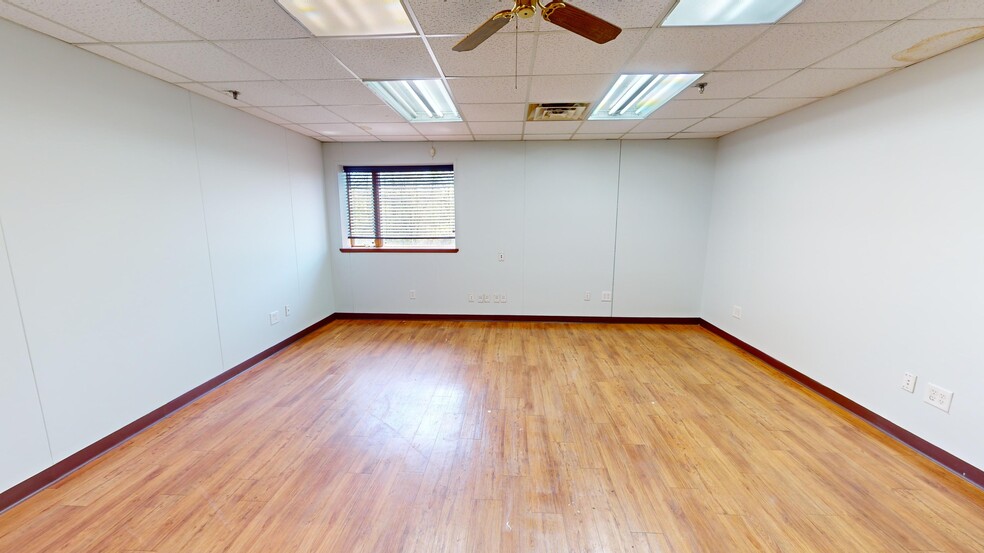 More Photos Of 2200 Arthur Kill Rd, Staten Island Distribution For Lease