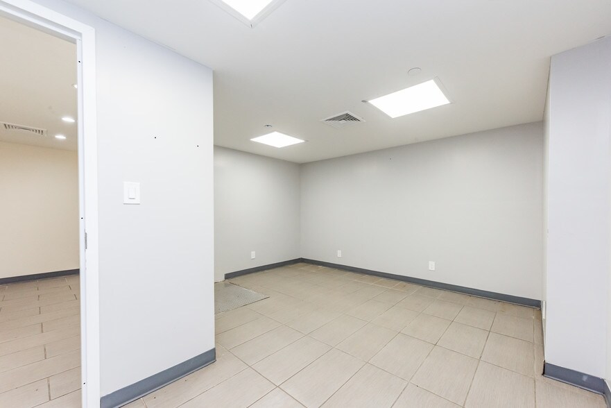 More Photos Of 1970 Adam Clayton Powell Jr Blvd, New York Storefront Retail Office For Lease