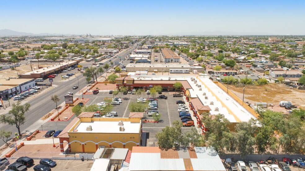 More Photos Of 3020-3024 W Van Buren St, Phoenix Storefront Retail Office For Lease