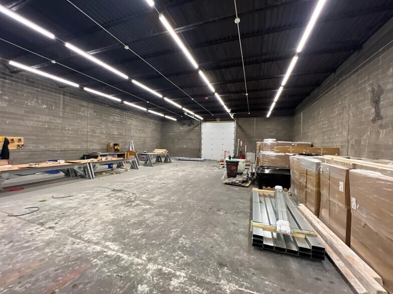 More Photos Of 159 Temple St, Nashua Warehouse For Lease