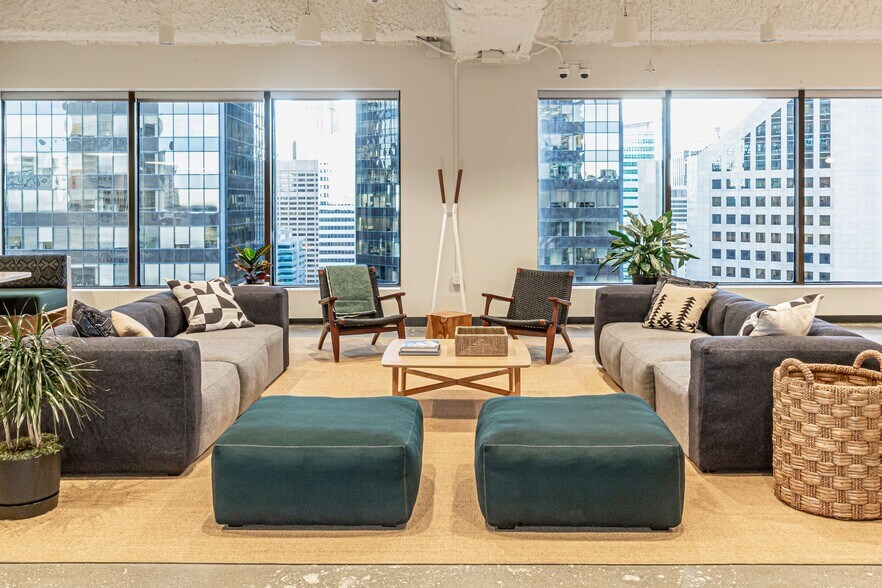 More Photos Of 700 2 St SW, Calgary Office For Lease