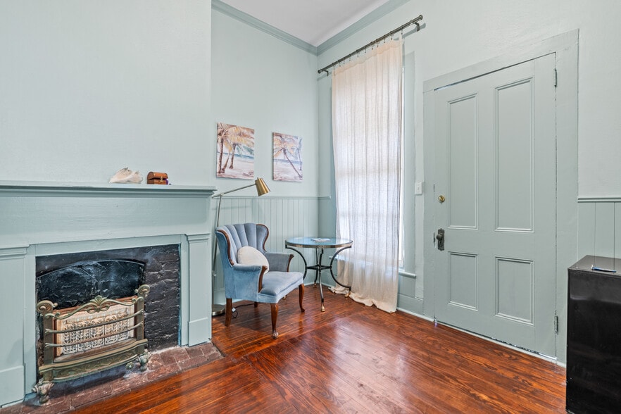 More Photos Of 1103 33rd St, Galveston Hotel For Sale