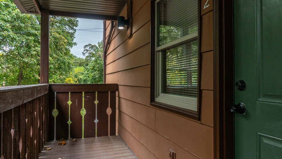 More Photos Of 55 Washington St, Lockport Apartments For Sale