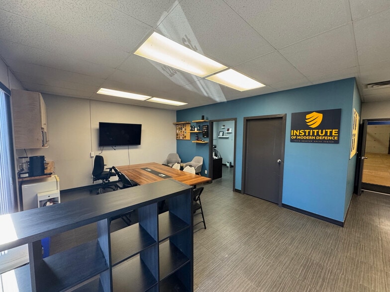 More Photos Of 12726-12832 141st St NW, Edmonton Flex For Sale