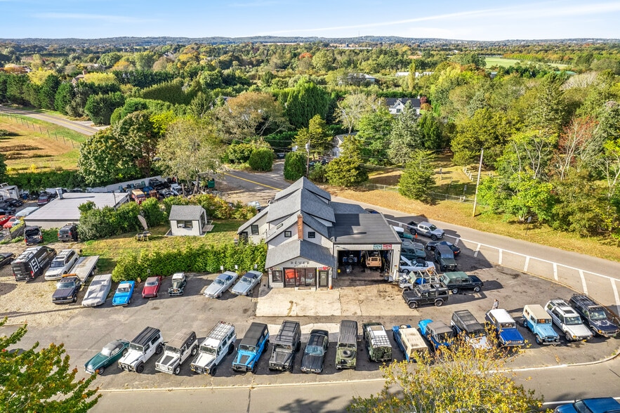 More Photos Of 1640 Montauk Hwy, Water Mill Auto Repair For Sale