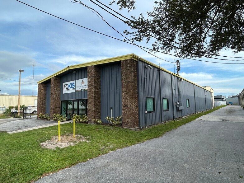 More Photos Of 251 Douglas Rd E, Oldsmar Warehouse For Sale