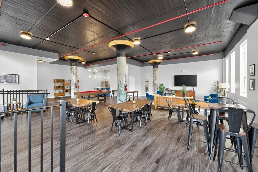 More Photos Of 457 W Lincoln St, Easton Apartments For Sale
