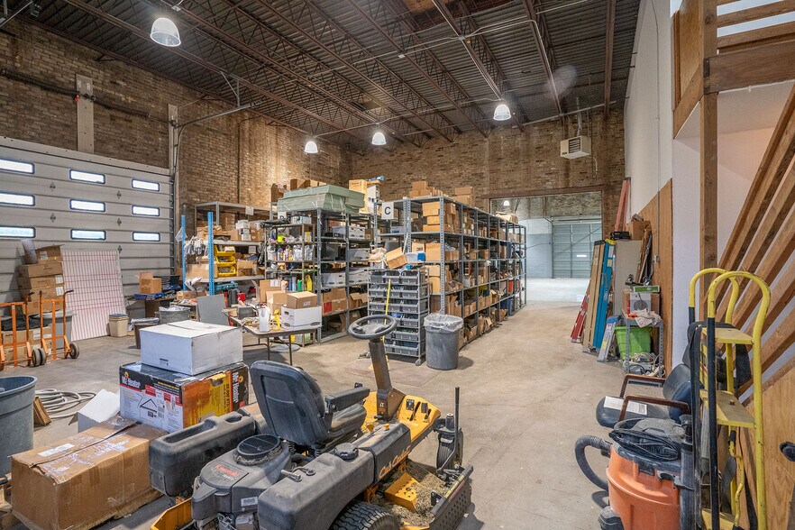 More Photos Of 5439-5441 Merriam Dr, Merriam Warehouse For Sale