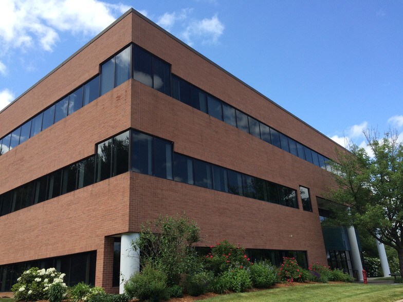 More Photos Of 175 Paramount Dr, Raynham Office For Lease