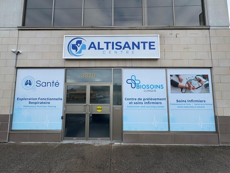 More Photos Of 3858-3870 Notre-Dame, Laval Office For Sale