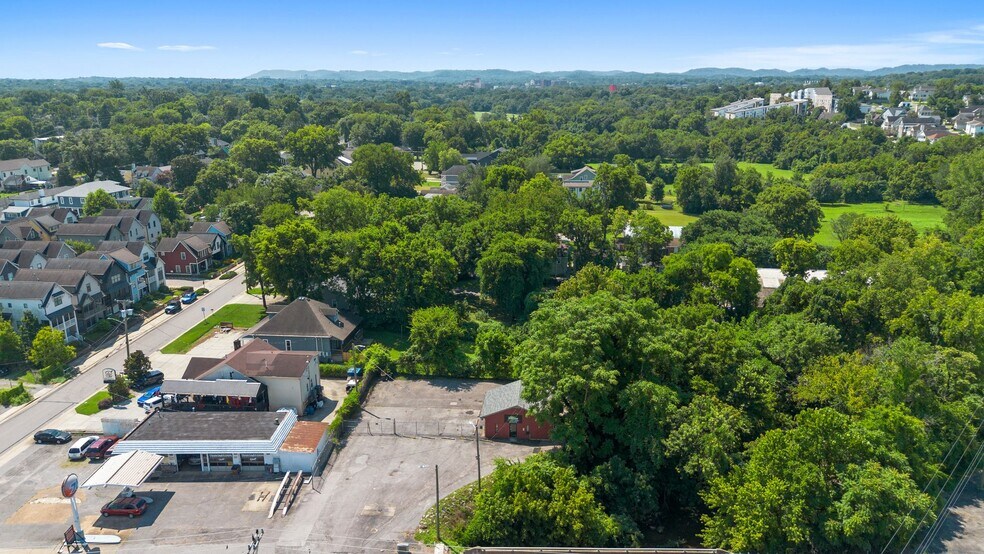 More Photos Of 5409 Charlotte Pike, Nashville Auto Dealership For Lease