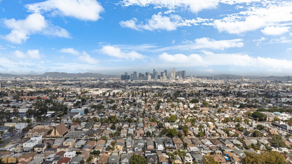 More Photos Of 4441 Avalon Blvd, Los Angeles Apartments For Sale