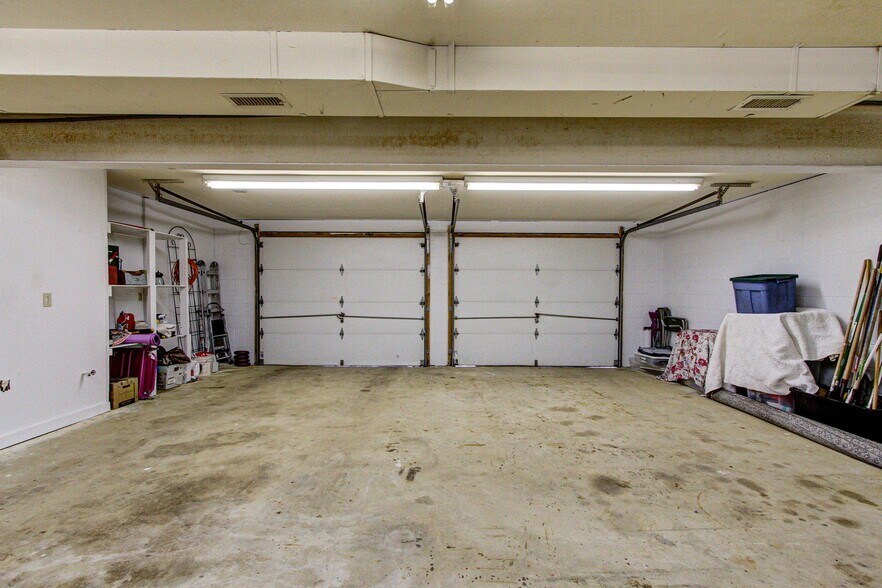 More Photos Of 3328 Huntingdon Pike, Huntingdon Valley Service For Sale