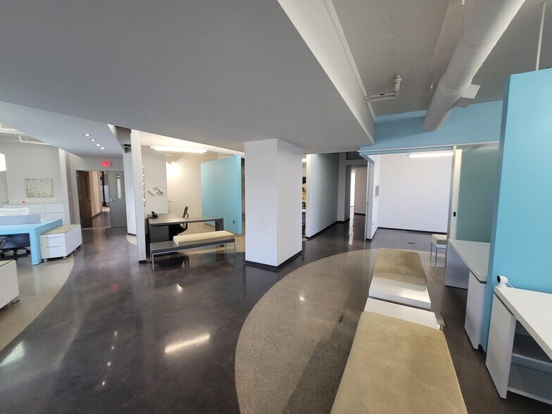 More Photos Of 700 E 8th St, Kansas City Apartments For Lease