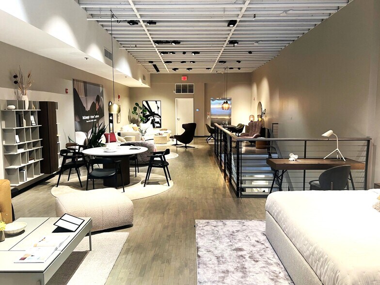 More Photos Of 3342 M St NW, Washington Storefront For Sale