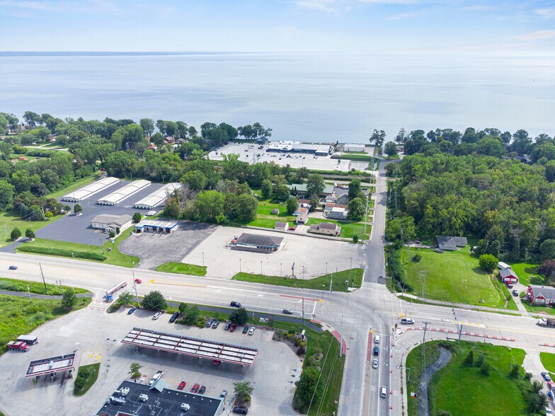 More Photos Of W7293 US Highway 10 114, Menasha Auto Dealership For Sale