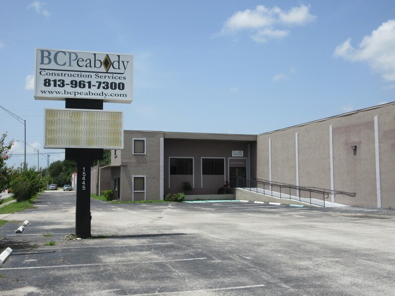 More Photos Of 15445 N Nebraska Ave, Lutz Warehouse For Lease