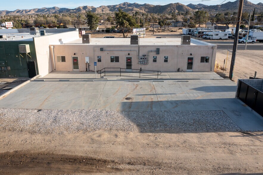 More Photos Of 55684 Twentynine Palms Hwy, Yucca Valley Freestanding For Sale