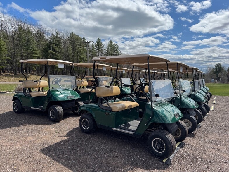 More Photos Of 950 County Highway C, Washburn Golf Course Driving Range For Sale