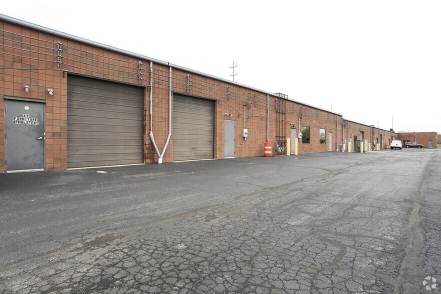 More Photos Of 30405 Solon Rd, Solon Light Manufacturing For Sale