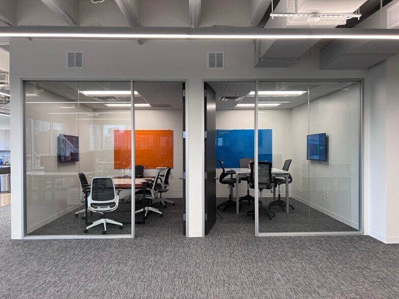 More Photos Of 3800 Maple Ave, Dallas Office For Lease