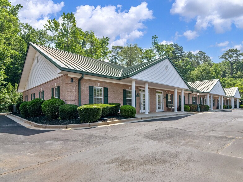 More Photos Of 2336 Wisteria Dr, Snellville Medical For Sale
